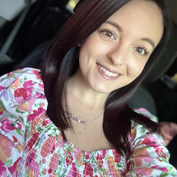 nikkiivey726
